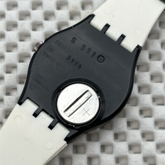 Swatch Watch - GB163 - BLACK LETTER - Picture 5 of 9